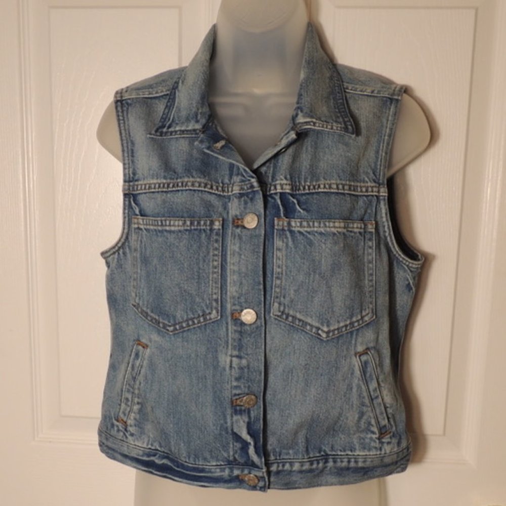 Madewell Faded Blue Denim Vest with Button Front - Picture 1 of 12